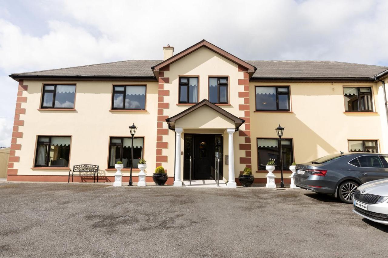 Station House Bed & Breakfast Ennistimon Bagian luar foto