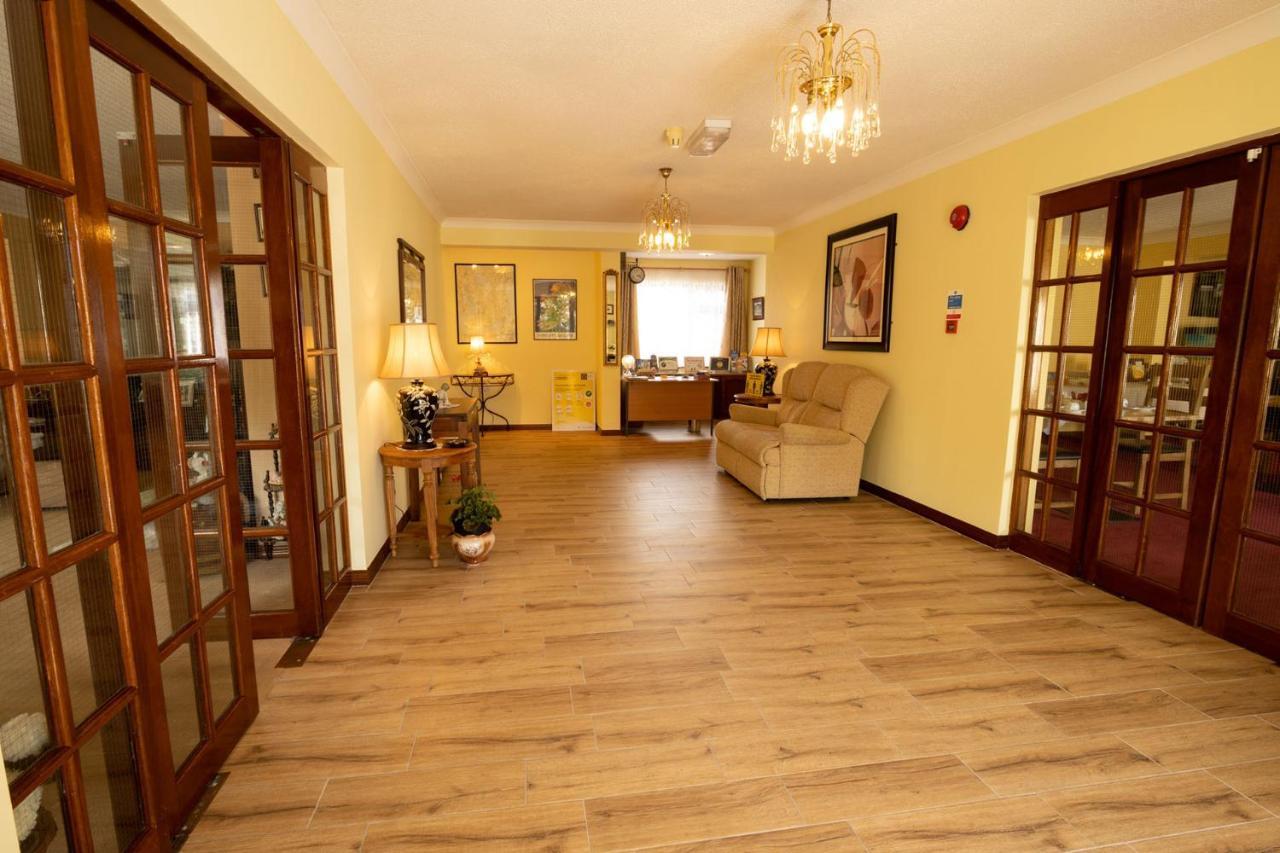 Station House Bed & Breakfast Ennistimon Bagian luar foto