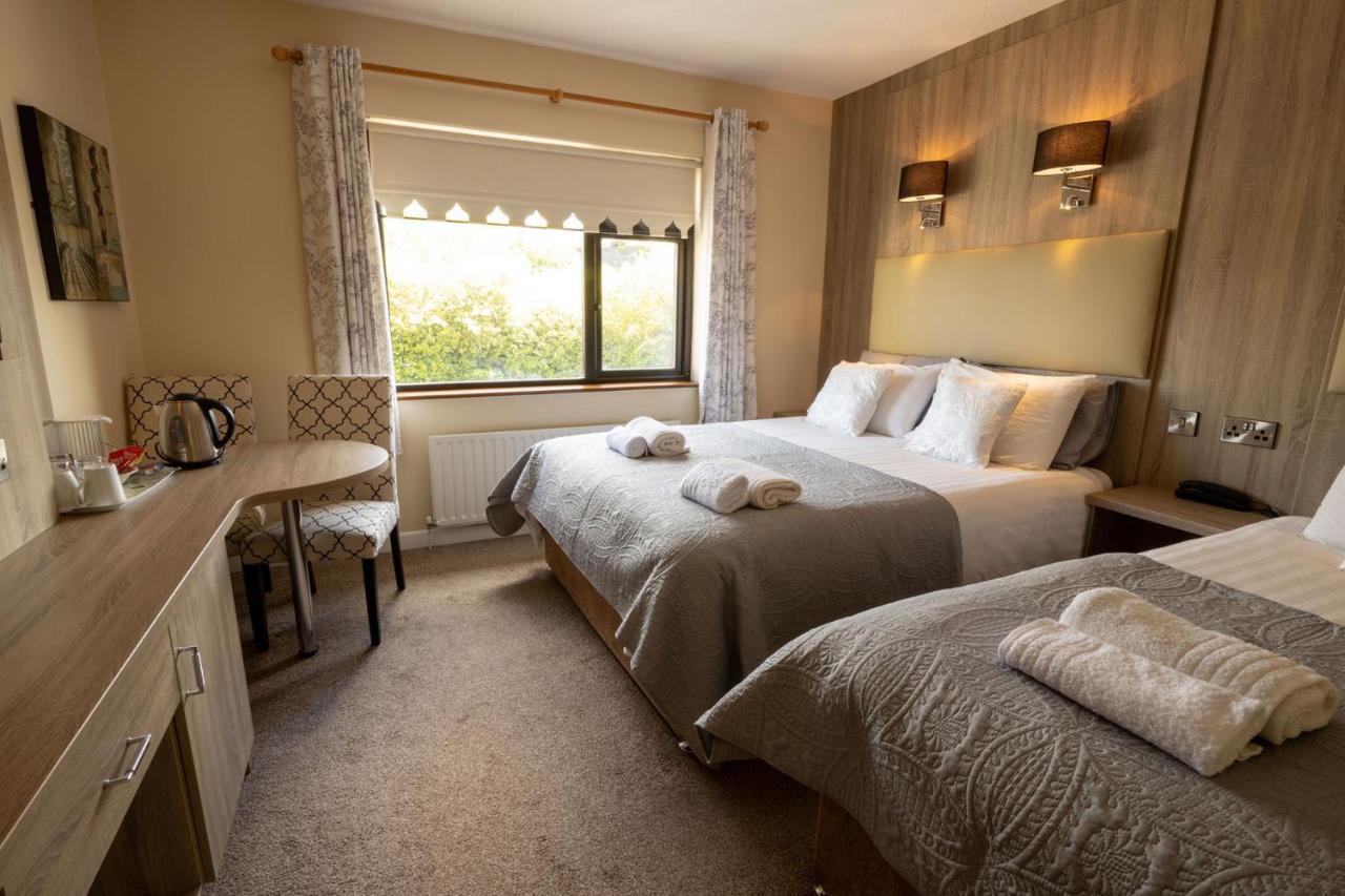 Station House Bed & Breakfast Ennistimon Bagian luar foto