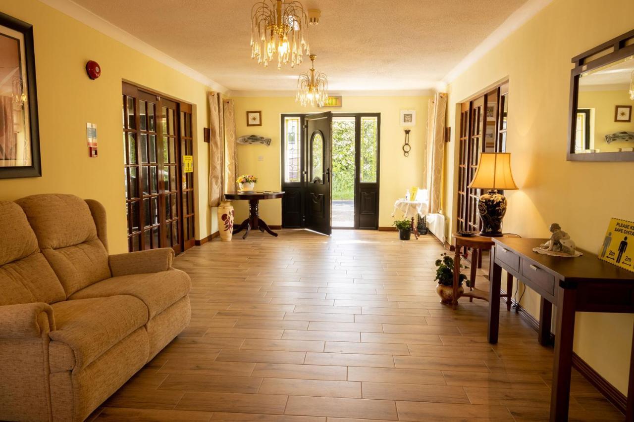 Station House Bed & Breakfast Ennistimon Bagian luar foto