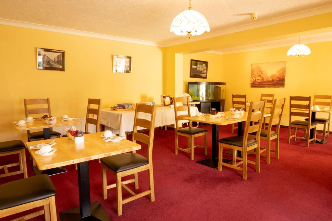 Station House Bed & Breakfast Ennistimon Bagian luar foto