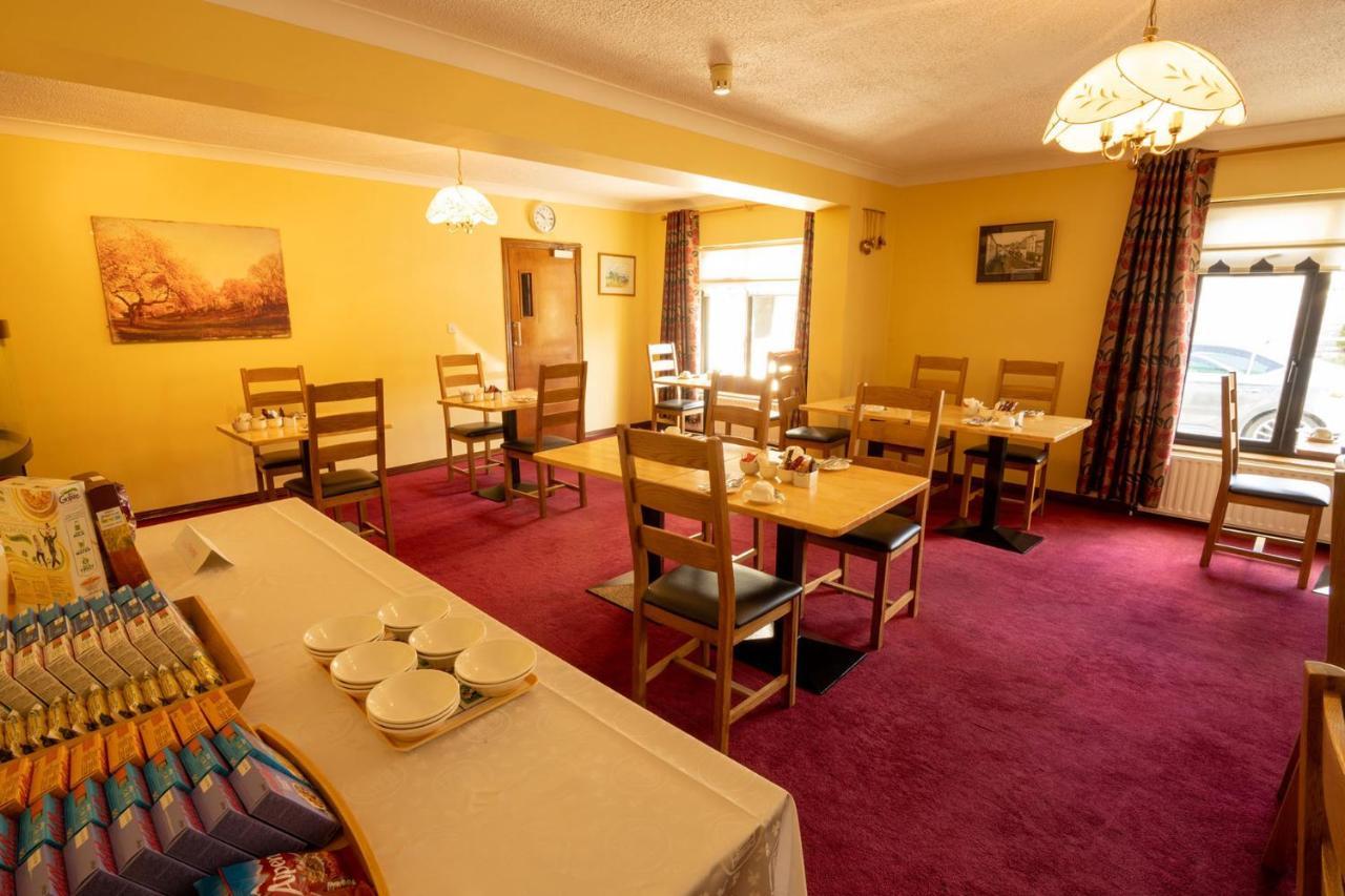 Station House Bed & Breakfast Ennistimon Bagian luar foto