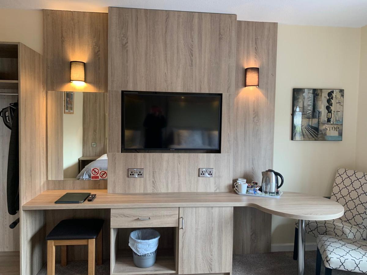 Station House Bed & Breakfast Ennistimon Bagian luar foto