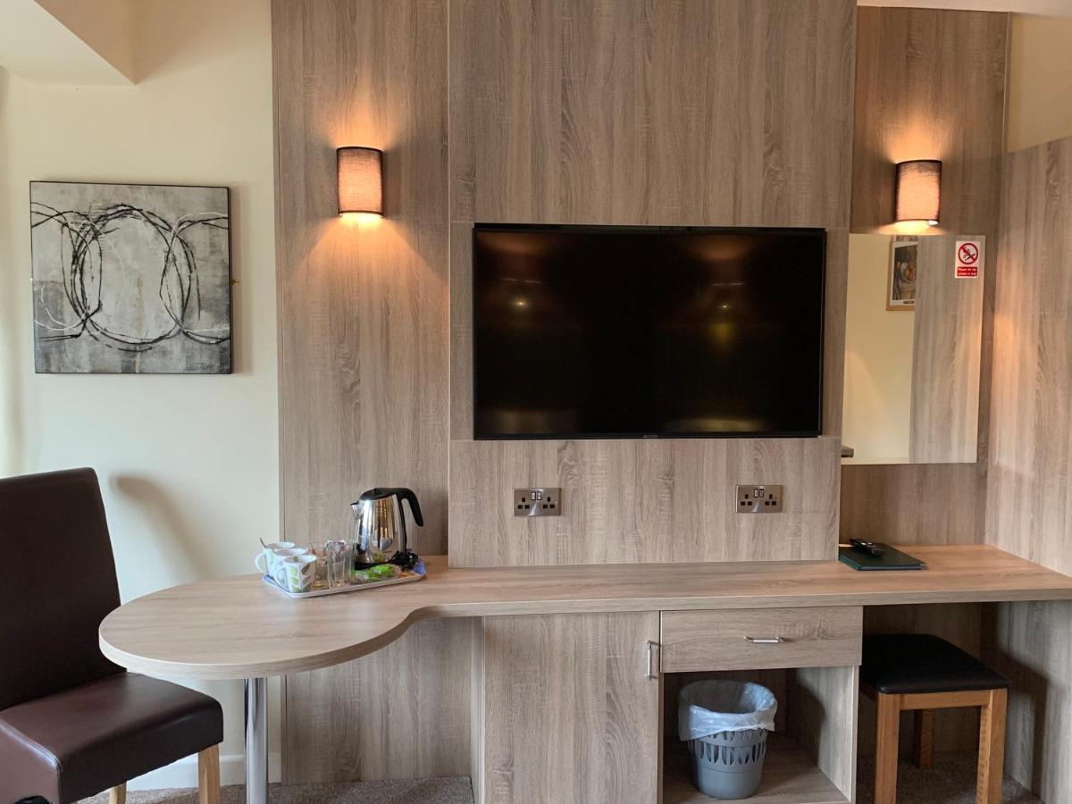 Station House Bed & Breakfast Ennistimon Bagian luar foto